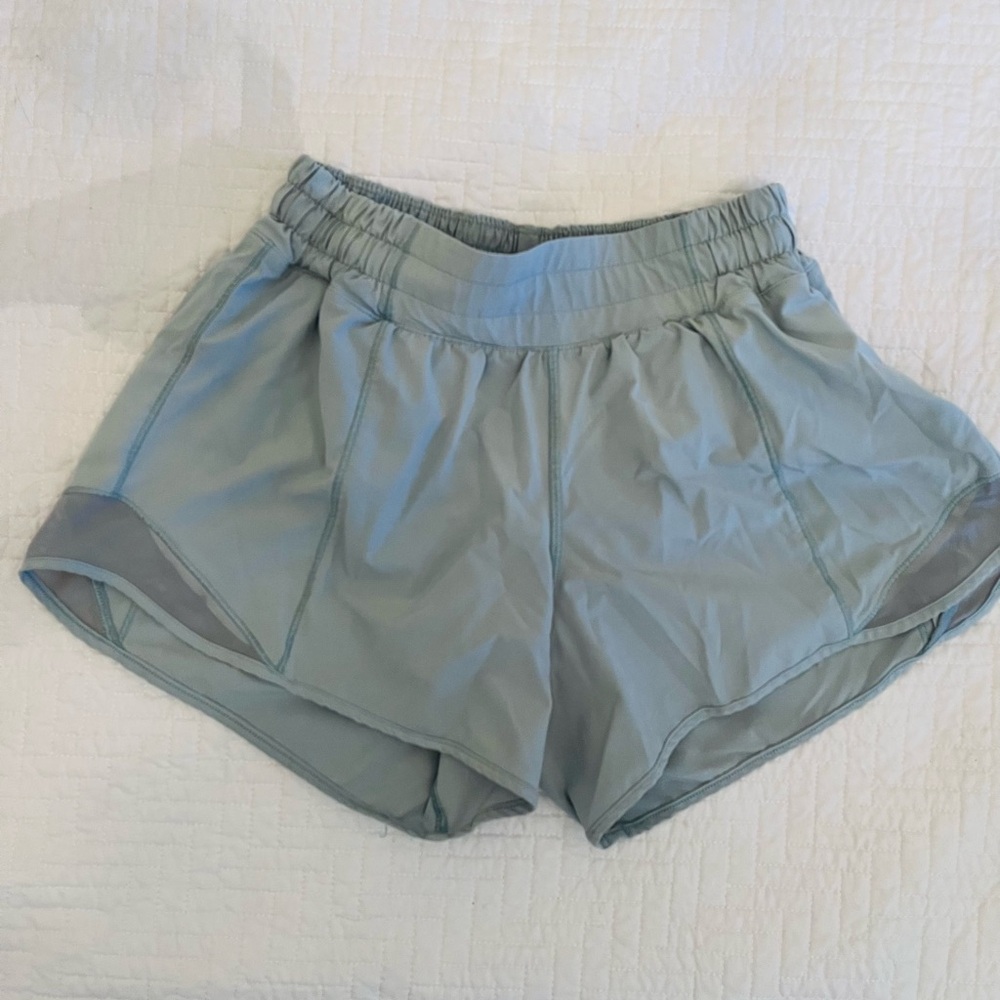 Lulelemon Hottie Hot Women’s Shorte